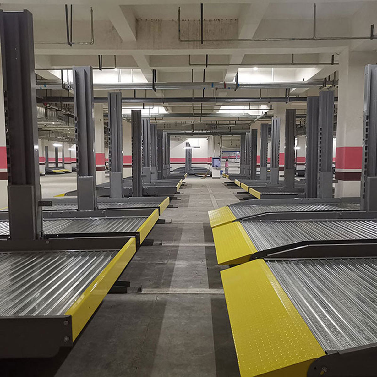 貴州俯仰式機械停車設備過驗收